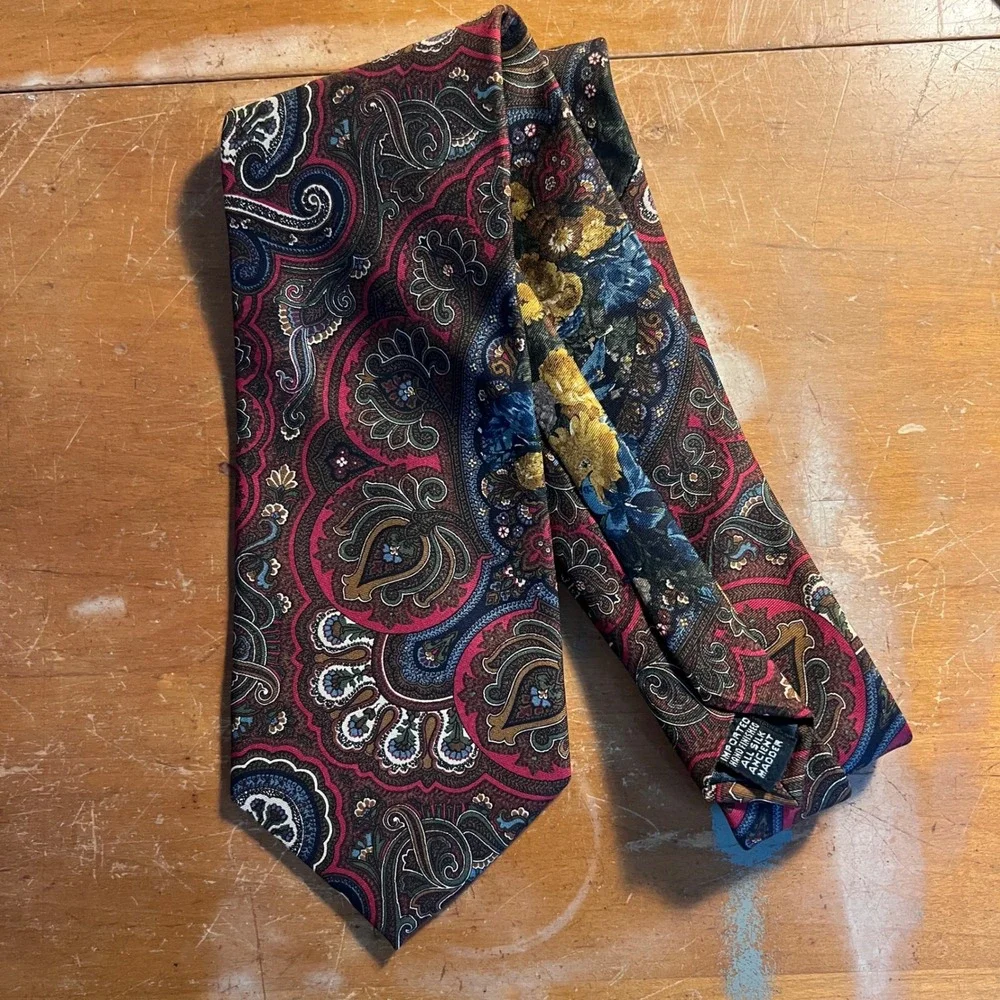 Bert Pulitzer Silk Tie Mens Ancient Madder Paisley Floral Burgundy Navy USA